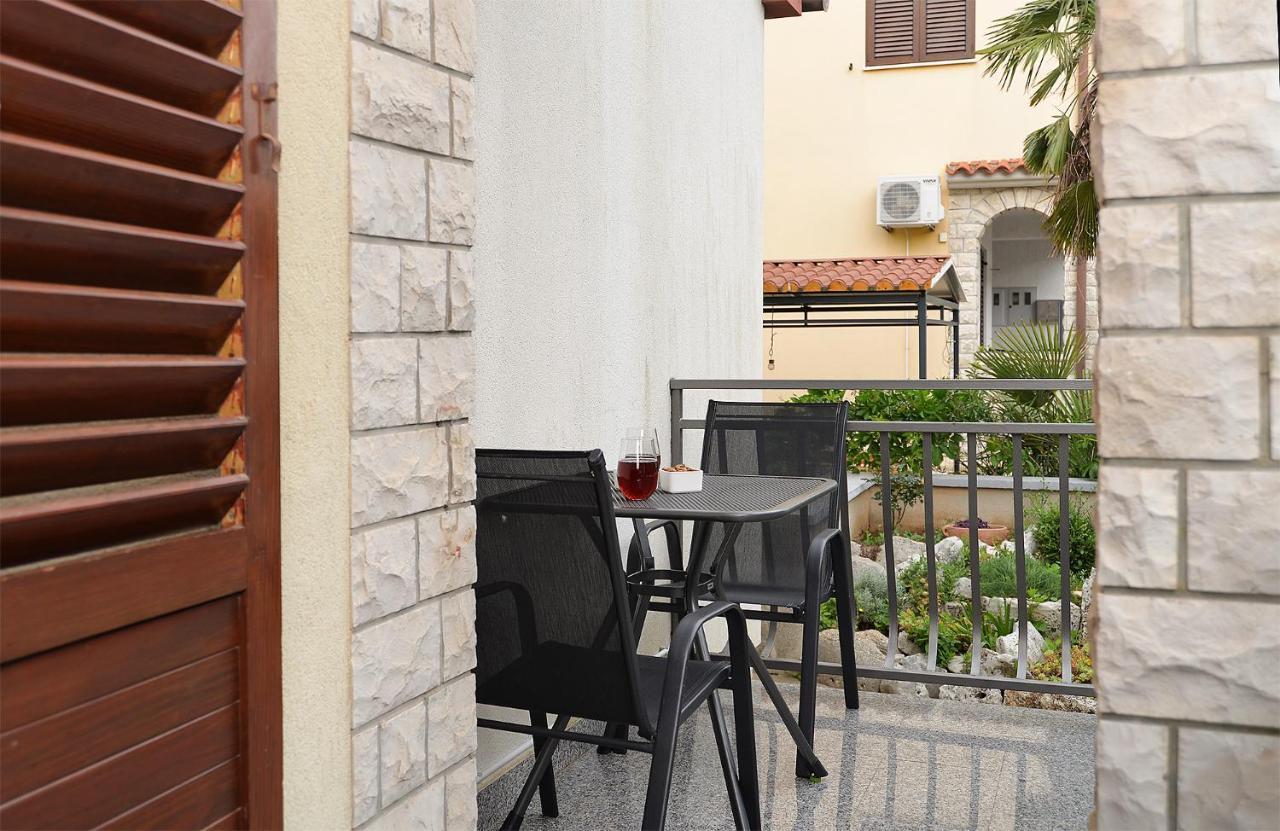Apartments Mira 1293 Фажана Экстерьер фото