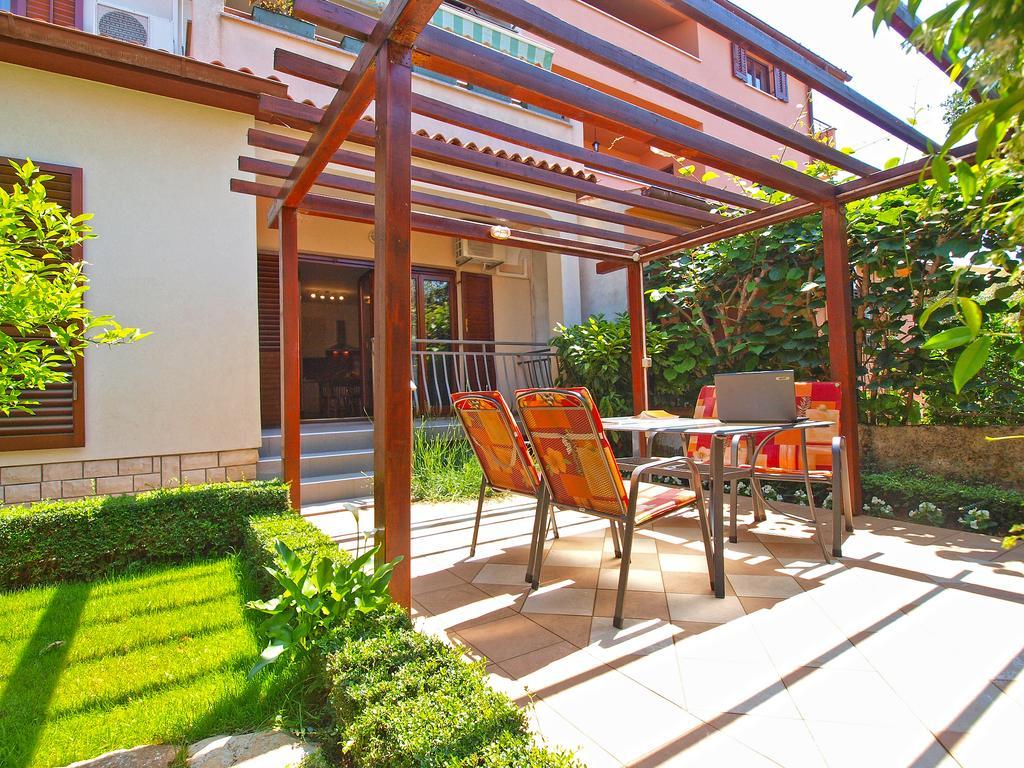 Apartments Mira 1293 Фажана Экстерьер фото