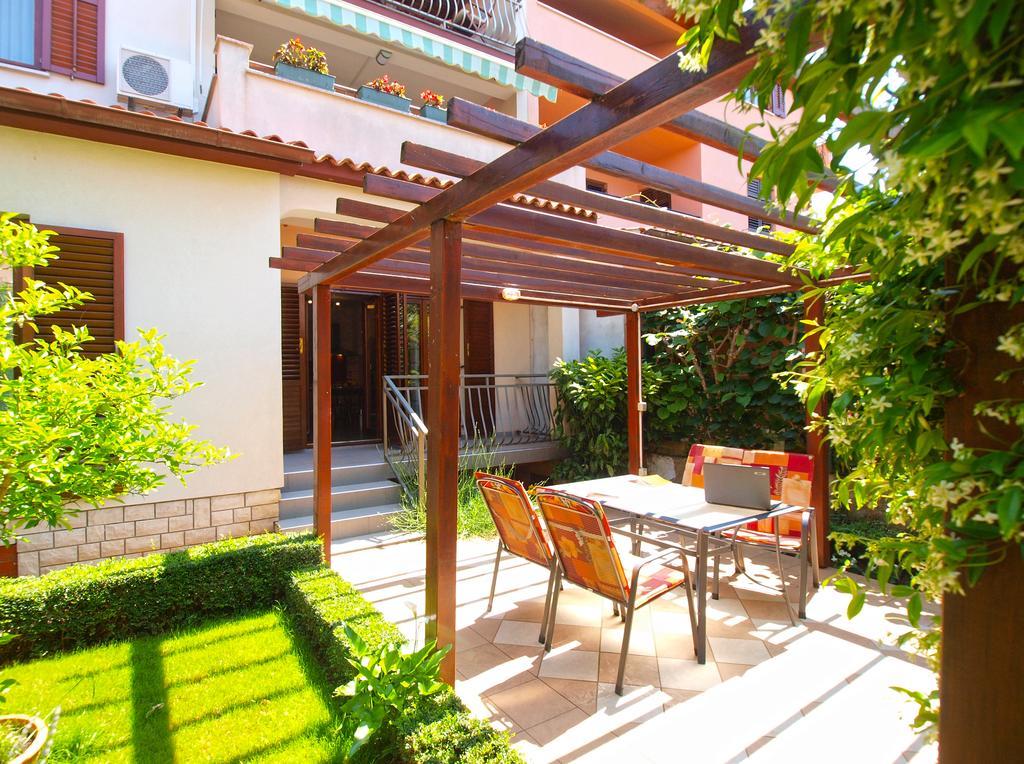 Apartments Mira 1293 Фажана Экстерьер фото