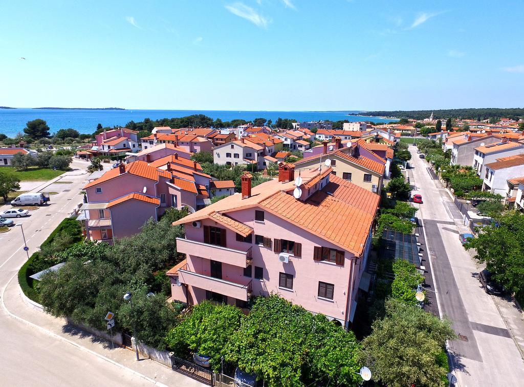 Apartments Mira 1293 Фажана Экстерьер фото